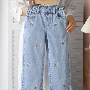 Girls Capris with Floral Embroidery